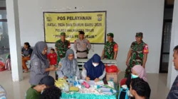 Anggota Koramil 1505-02 Wasile Bersama Anggota Polsek Siaga di Pelabuhan Feri Subaim