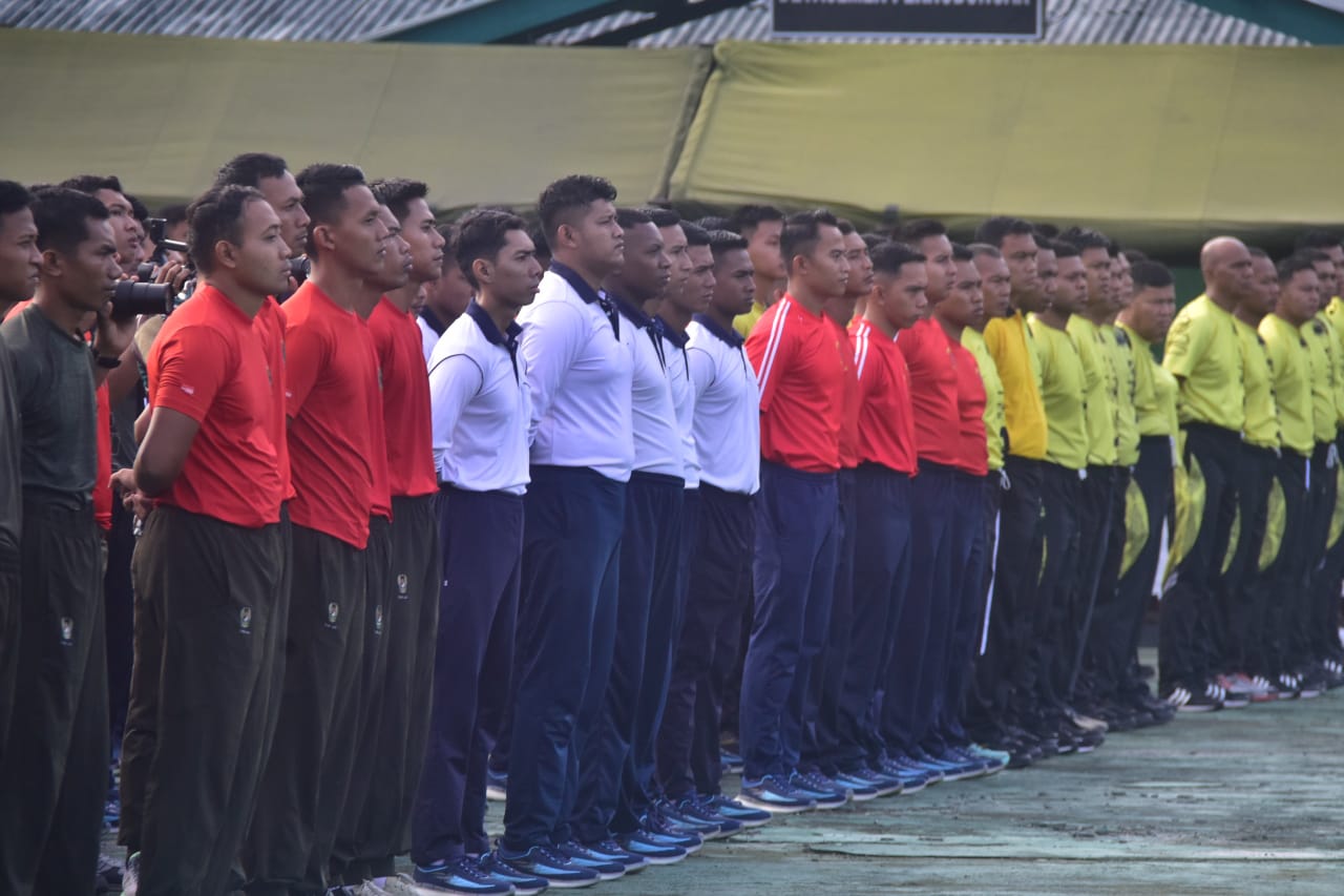 Jalin Sinergi, Lantamal XIV Ikut Serta Olahraga Bersama TNI-Polri