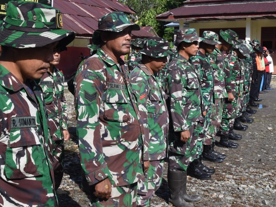 Berikan Semangat, Dansatgas TMMD Ke-124 Kodim 1710/Mimika Pimpin Apel Pagi