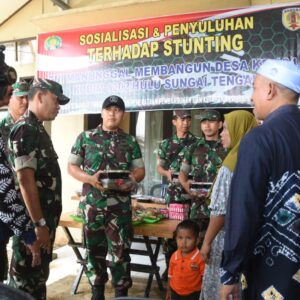 Tim Wasev TMMD Dampingi Satgas Kodim 1002/HST Cegah Stunting Tim Wasev TMMD Dampingi Satgas Kodim 1002/HST Cegah Stunting