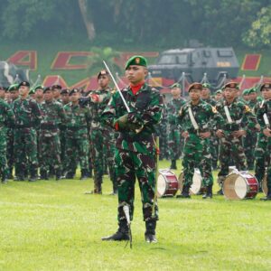 Dirdik Akmil Pimpin Upacara Bendera Tujuh Belasan Tekankan Profesionalisme dan Efisiensi Dirdik Akmil Pimpin Upacara Bendera Tujuh Belasan Tekankan Profesionalisme dan Efisiensi
