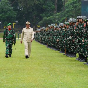 Wamenhan RI Buka Pendidikan Mililter Kadet Unhan RI Chor di Akademi Militer Wamenhan RI Buka Pendidikan Mililter Kadet Unhan RI Chor di Akademi Militer