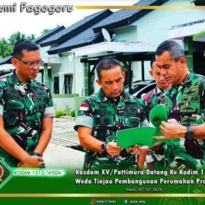Kasdam XV/Pattimura Pastikan Pembangunan Rumah Prajurit Kodim 1512/Weda Layak dan Nyaman Dihuni Kasdam XV/Pattimura Pastikan Pembangunan Rumah Prajurit Kodim 1512/Weda Layak dan Nyaman Dihuni