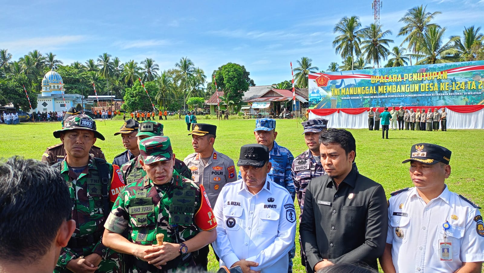 Danrem 101/Antasari Apresiasi Sinergi Sukses TMMD ke-124 HST