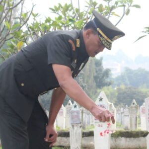 Dispsiad Gelar Ziarah. Dan Tabur Bunga Rangkaian HUT ke - 75 Dispsiad Gelar Ziarah. Dan Tabur Bunga Rangkaian HUT ke – 75