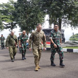 Penguatan Kerjasama Peacekeeping : PMPP TNI Terima Kunjungan Deputy Commander UN Command Korea Selatan dan Atase Pertahanan Kanada Penguatan Kerjasama Peacekeeping : PMPP TNI Terima Kunjungan Deputy Commander UN Command Korea Selatan dan Atase Pertahanan Kanada