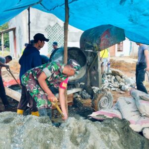 Tingkatkan Kepedulian, Babinsa Koramil 1505-02 Wasile Dan Warga Gotong Royong Bangun Teras Masjid Tingkatkan Kepedulian, Babinsa Koramil 1505-02 Wasile Dan Warga Gotong Royong Bangun Teras Masjid