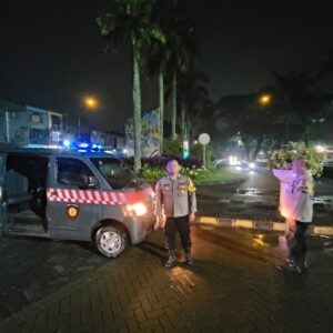 Polsek Cikupa Gelar Ops Cipkon Malam Hari, Sasar Lokasi Rawan Gangguan Kamtibmas Polsek Cikupa Gelar Ops Cipkon Malam Hari, Sasar Lokasi Rawan Gangguan Kamtibmas