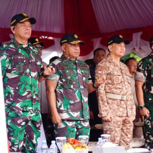 Gubernur Akmil Hadiri Penutupan Latsitardanus XLV di Banten Gubernur Akmil Hadiri Penutupan Latsitardanus XLV di Banten