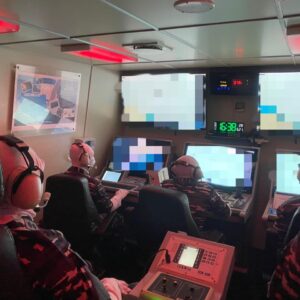 Tajamkan Naluri Tempur, KRI Kapak-625 Laksanakan Latihan Penembakan Meriam di Laut Maluku Tajamkan Naluri Tempur, KRI Kapak-625 Laksanakan Latihan Penembakan Meriam di Laut Maluku