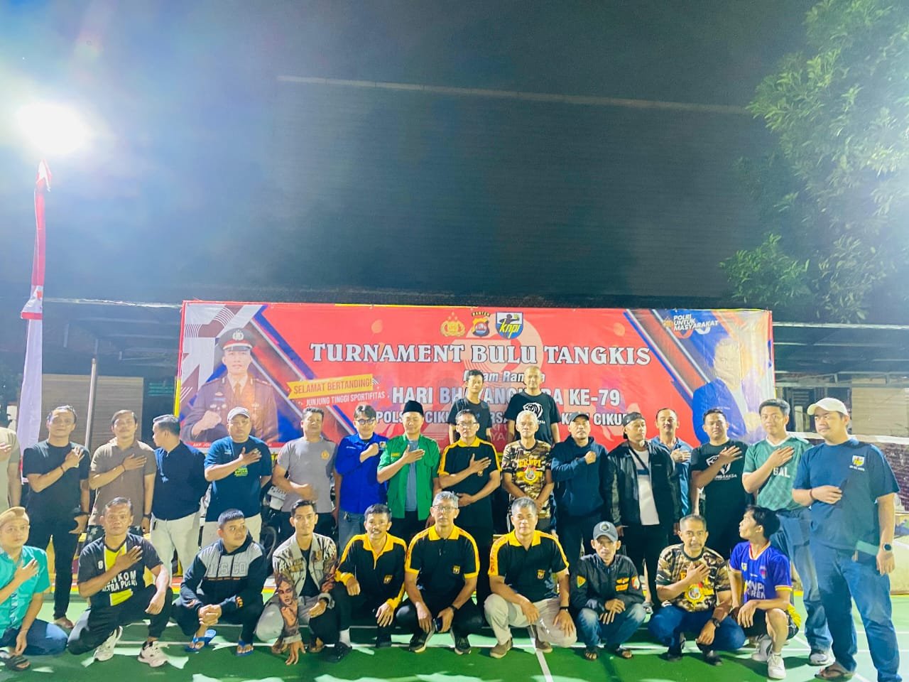 Polsek Cikupa Meriahkan Hari Bhayangkara ke-79 dengan Turnamen Bulu Tangkis