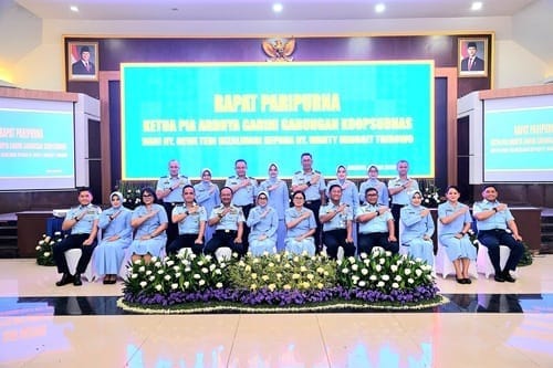 Danlanud Sultan Hasanuddin Hadiri Rapat Paripurna PIA Ardhya Garini Gabungan Koopsudnas