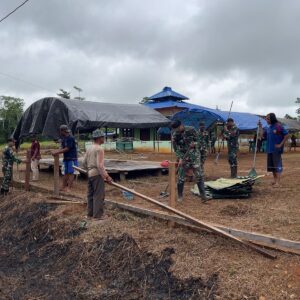 Bersama Rakyat, TNI Kuat: Aksi Peduli Masjid di Kampung Baidub Bersama Rakyat, TNI Kuat: Aksi Peduli Masjid di Kampung Baidub