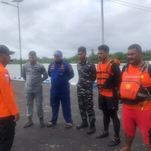 Bakamla RI Cari Satu Korban Kapal Tenggelam di Perairan Kepulauan Kei Bakamla RI Cari Satu Korban Kapal Tenggelam di Perairan Kepulauan Kei