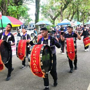 Drum Band Siswa Taruna Politeknik Penerbangan Makassar Meriahkan CFD Lanud Sultan Hasanuddin Drum Band Siswa Taruna Politeknik Penerbangan Makassar Meriahkan CFD Lanud Sultan Hasanuddin