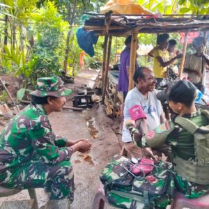 Bersih Lingkungan, Sehat Badan – Aksi Satgas Yonif 312 di Tanah Perbatasan