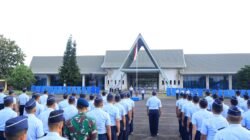Tingkatkan Nasionalisme dan Disiplin Prajurit, Lanud Sultan Hasanuddin Gelar Upacara Bendera