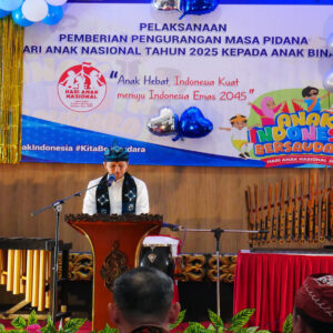 Forkompinda, Dampingi Wakil Gubernur Jatim Dalam Peringatan Hari Anak Ke 41 Di LPKA Blitar Forkompinda, Dampingi Wakil Gubernur Jatim Dalam Peringatan Hari Anak Ke 41 Di LPKA Blitar