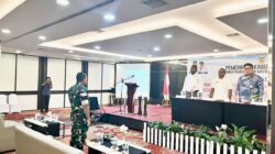 Dandim 1710/Mimika Hadiri Kegiatan Peningkatan Kapasitas Lembaga Kemasyarakatan Desa/Kelurahan, Lembaga Adat dan Hukum Adat