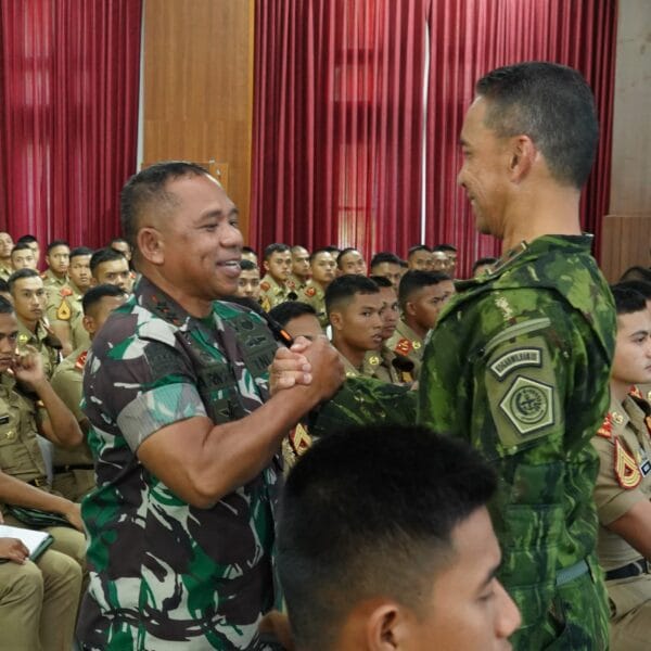 Pangkoops Habema TNI Beri Ceramah Pembekalan kepada Taruna Akmil tentang Operasi di Papua