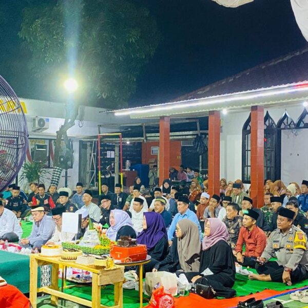 Senkom Cikupa Dukung Polri, Hadiri Syukuran HUT Bhayangkara ke-79 di Mapolsek Cikupa
