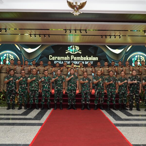 Kasad Berikan Ceramah Pembekalan kepada Taruna Akmil Tingkat III dan IV
