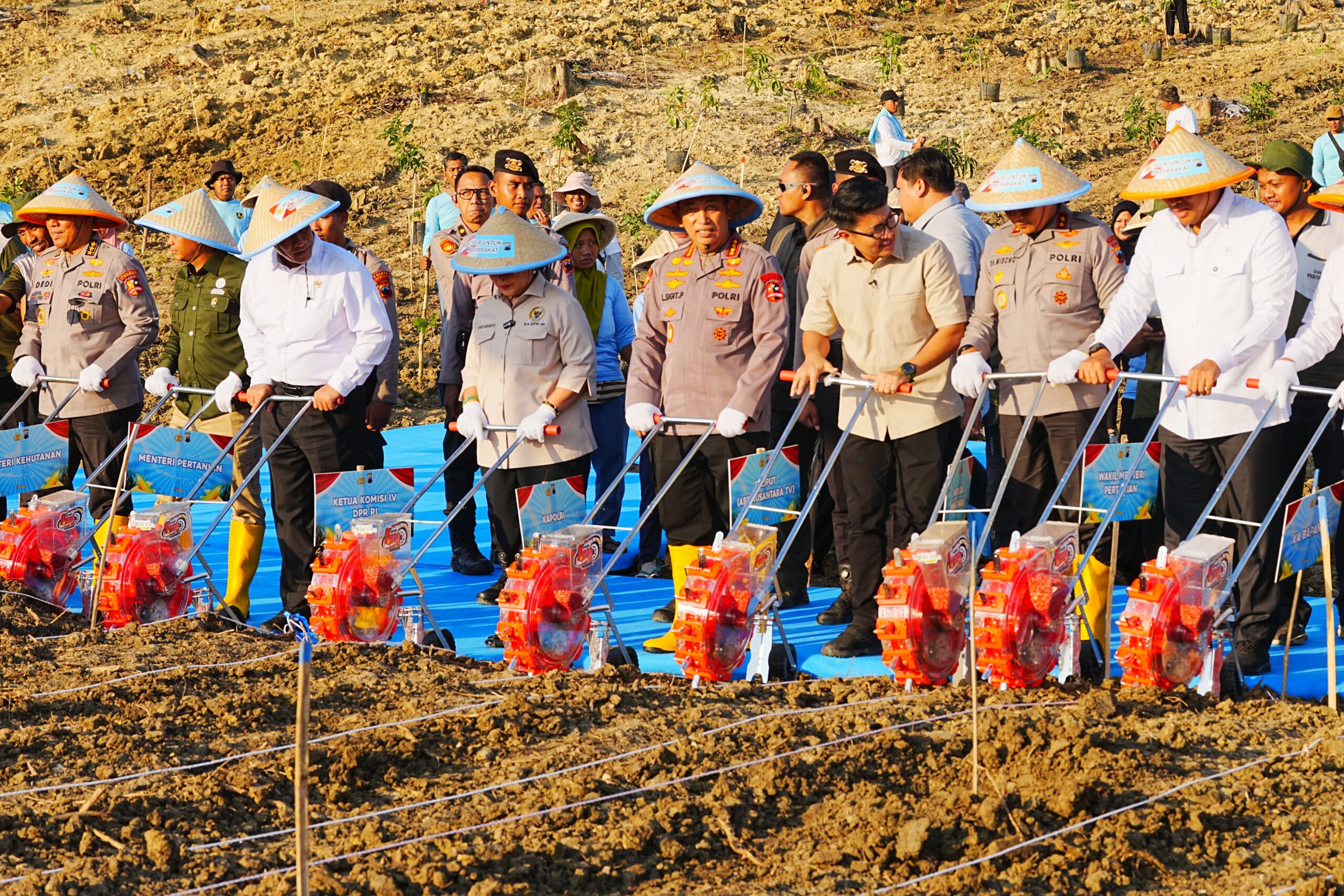 Kapolri: Pembiayaan Hingga Distribusi Jagung Akan Libatkan Koperasi Merah Putih