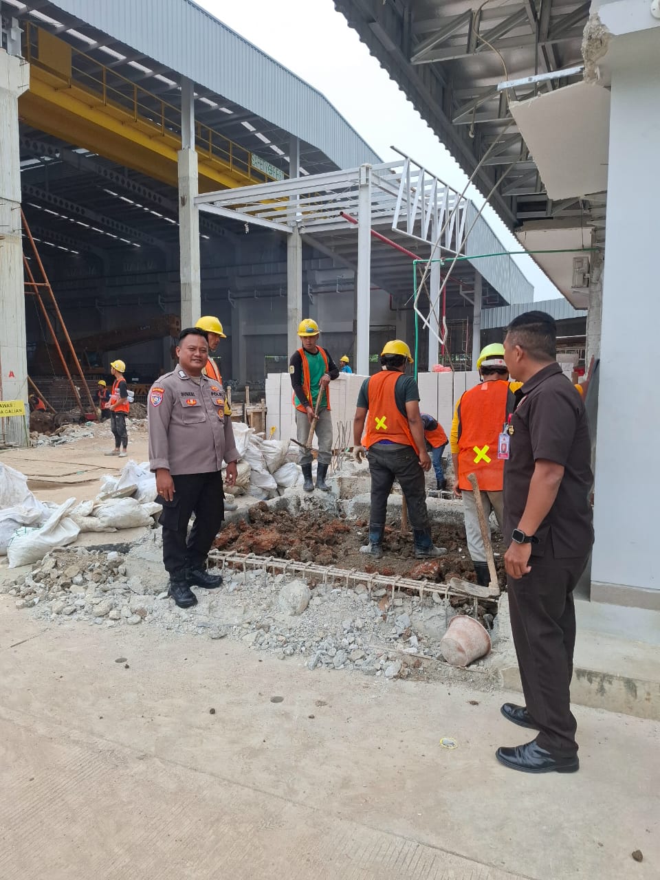 Polisi Peduli Pengangguran, Bhabinkamtibmas Desa Talaga Ajak Warga Bangkit dan Aktif Ciptakan Kamtibmas