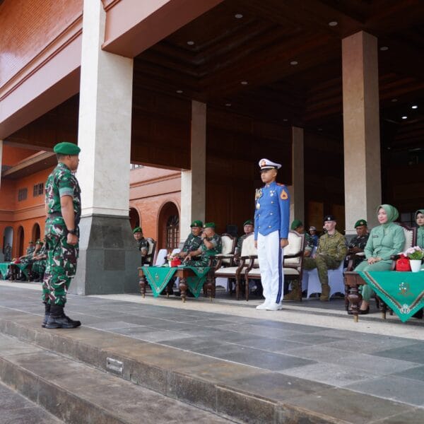 Wakil Gubernur Akmil Pimpin Pelepasan Calon Perwira Remaja TNI AD Tahun 2025