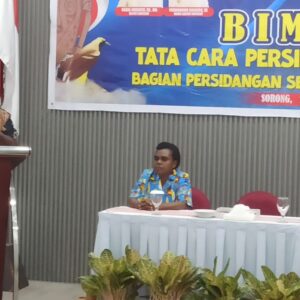 Mantapkan Profesionalisme Lewat Penutupan Bimtek Persidangan DPRK Maybrat di Sorong Mantapkan Profesionalisme Lewat Penutupan Bimtek Persidangan DPRK Maybrat di Sorong
