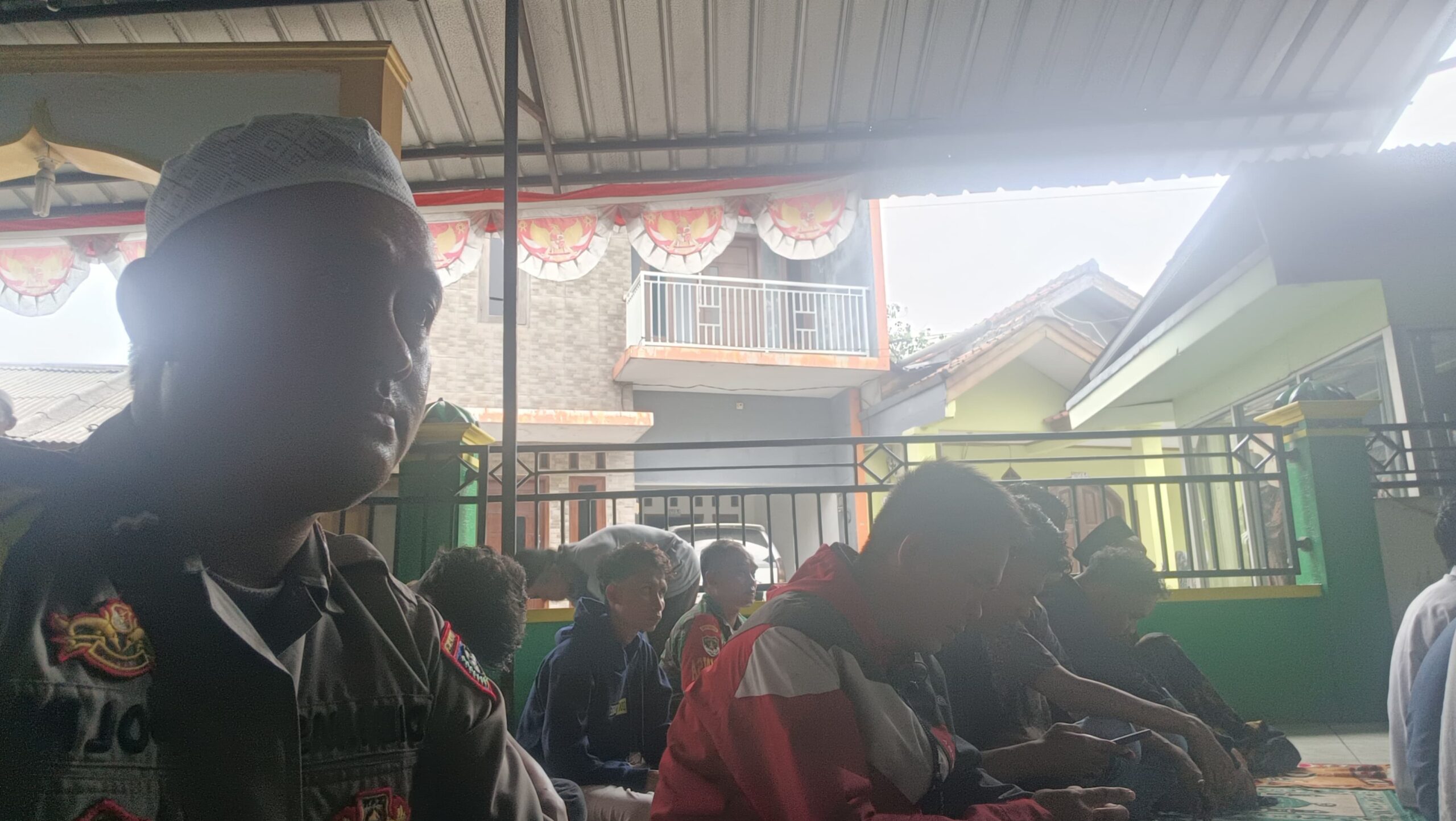 Bhabinkamtibmas Desa Sukanagara Laksanakan Shalat Jumat Keliling, Pererat Silaturahmi dan Sampaikan Himbauan Kamtibmas