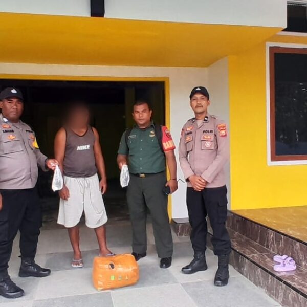 Perangi Miras, Babinsa dan Polsek Gerebek Lokasi Penyimpanan Cap Tikus