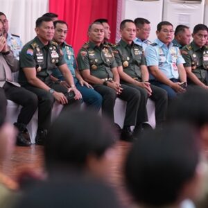 Panglima TNI Ajak Capaja Jadi Agen Perubahan dan Penjaga Nilai Pancasila Panglima TNI Ajak Capaja Jadi Agen Perubahan dan Penjaga Nilai Pancasila