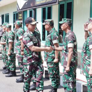 Panglima TNI dan Menhan Tinjau Pusdik Armed dan Bekang, Mantapkan Dukungan Program Pemerintah Panglima TNI dan Menhan Tinjau Pusdik Armed dan Bekang, Mantapkan Dukungan Program Pemerintah