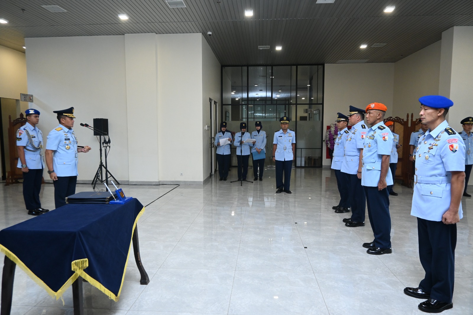 Danlanud Sultan Hasanuddin Pimpin Sertijab Kadislog dan Kadispotdirga