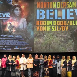 Nonton Bareng "Believe" Inspirasi Edukatif Tumbuhkan Semangat Nasionalisme Guru TK Kartika Jaya Di Blitar Nonton Bareng “Believe” Inspirasi Edukatif Tumbuhkan Semangat Nasionalisme Guru TK Kartika Jaya Di Blitar
