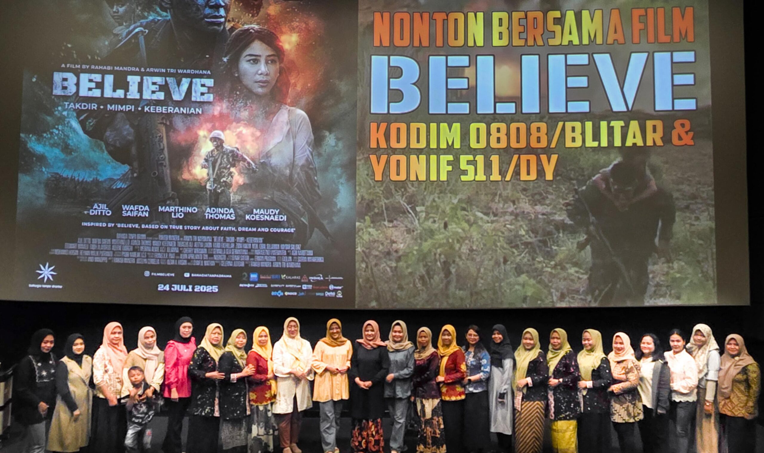 Nonton Bareng "Believe" Inspirasi Edukatif Tumbuhkan Semangat Nasionalisme Guru TK Kartika Jaya Di Blitar