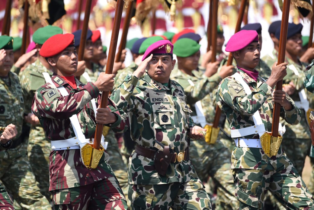 DR Endi Supardi Resmi Berpangkat Letjen TNI Marinir yang Pertama Jabat Dankormar