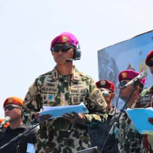 Danyonif 2 Marinir Pimpin Narator Demonstrasi Operasional dalam Upacara Gelar Pasukan Kemenhan