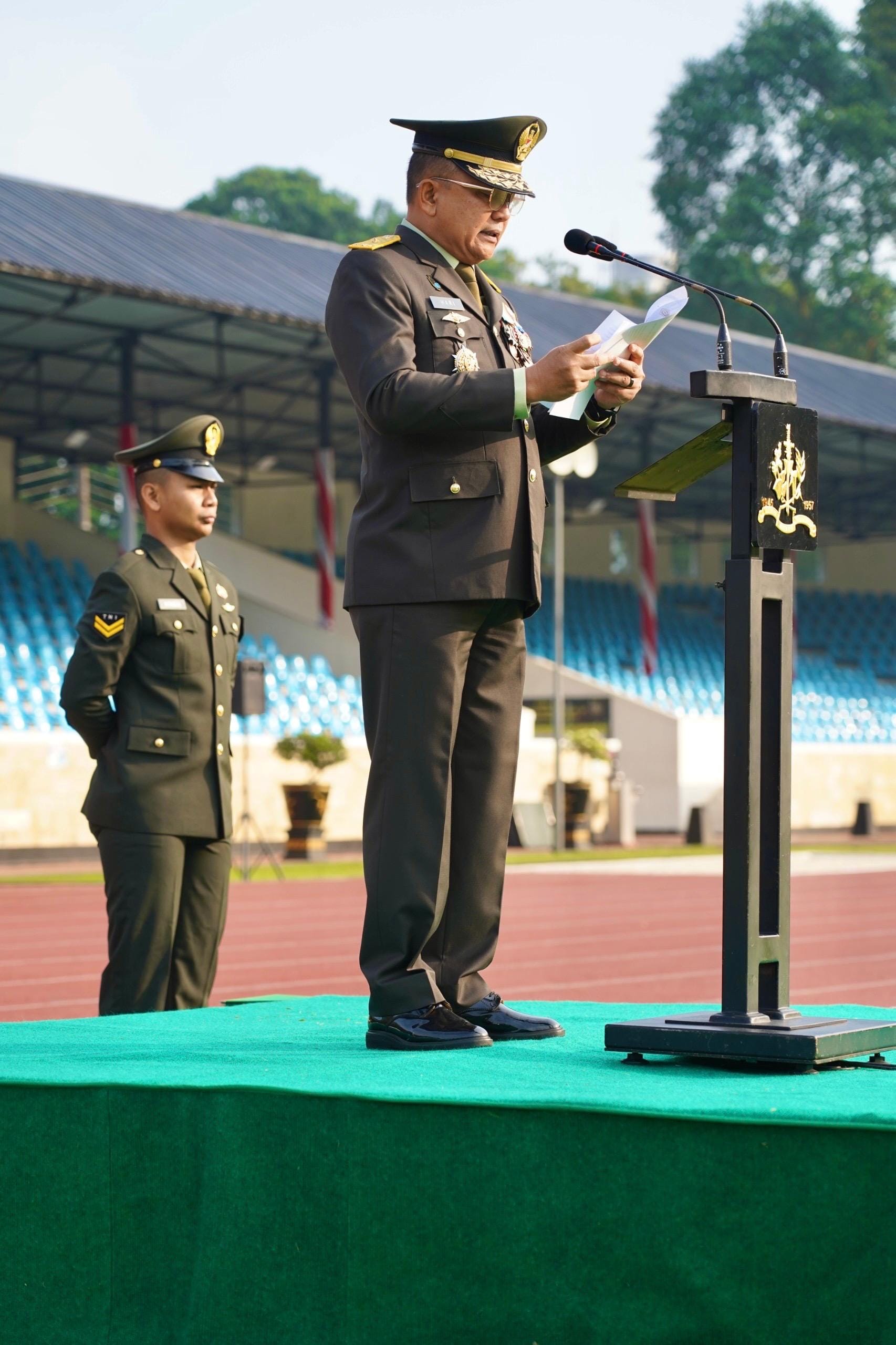 Upacara Peringatan HUT ke-80 Kemerdekaan RI di Akademi Militer