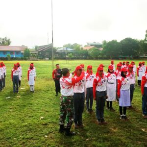 Latih Kedisiplinan dan Keterampilan, Babinsa Matangkan Persiapan Paskibra Kecamatan Muara Muntai Latih Kedisiplinan dan Keterampilan, Babinsa Matangkan Persiapan Paskibra Kecamatan Muara Muntai
