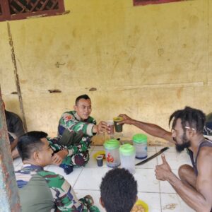 Karya Bakti Merah Putih Satgas Yonif 126/KC: Menyemai Harapan di SD Kampung Umap