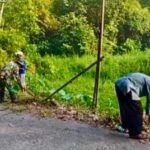 Dari Desa Jugo Babinsa Bersama Warga Kerja Bakti Wujudkan Lingkungan Bersih