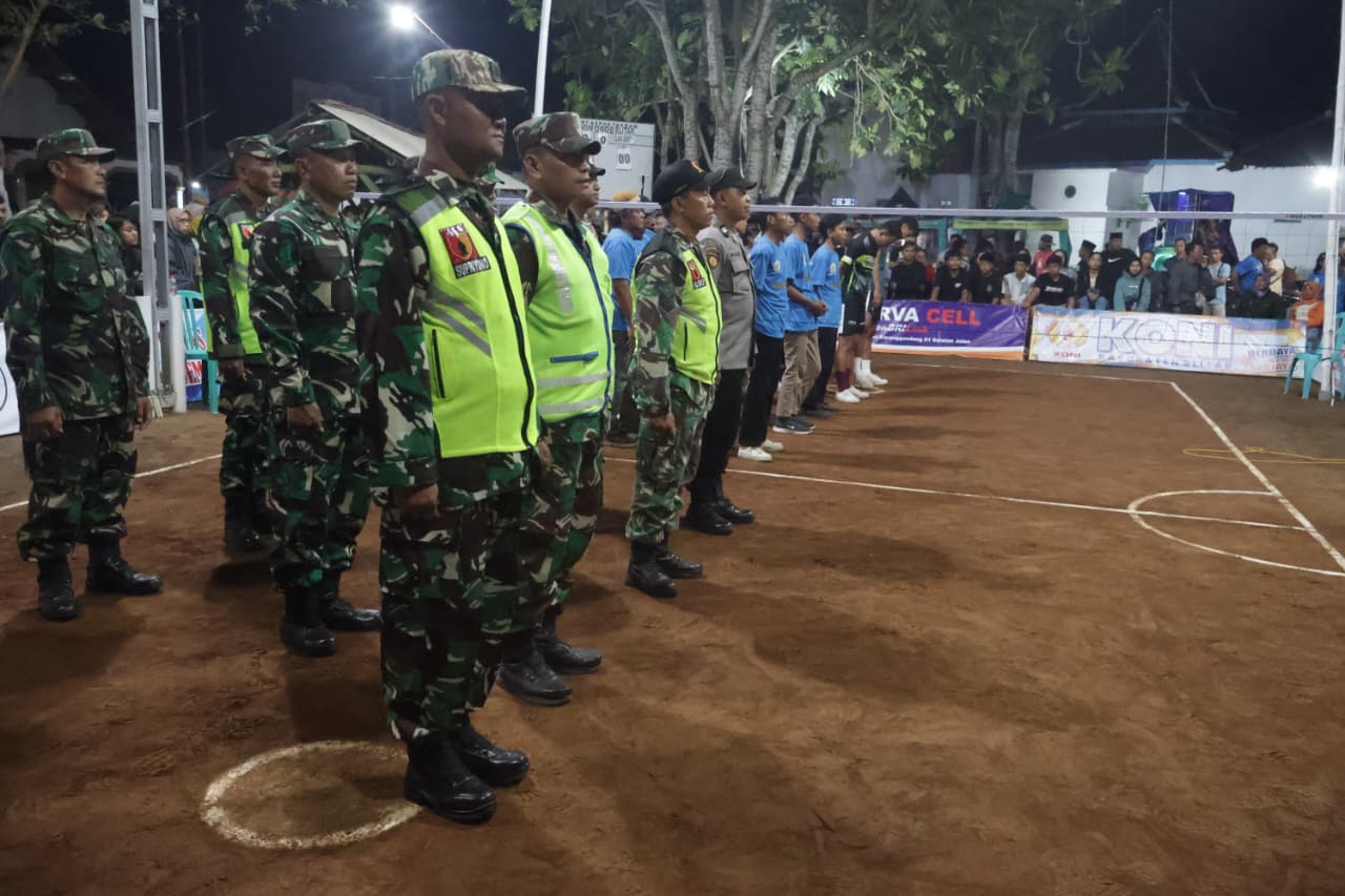 32 Tim Tunjukkan Sportifitas Dalam Turnamen Sepak Takraw Menyambut HUT TNI Ke 80 Di Blitar
