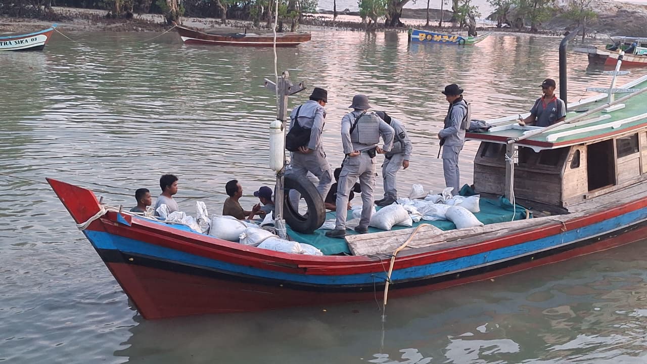 Bakamla RI Babel Bongkar Praktik Ilegal Kolektor Pasir Timah