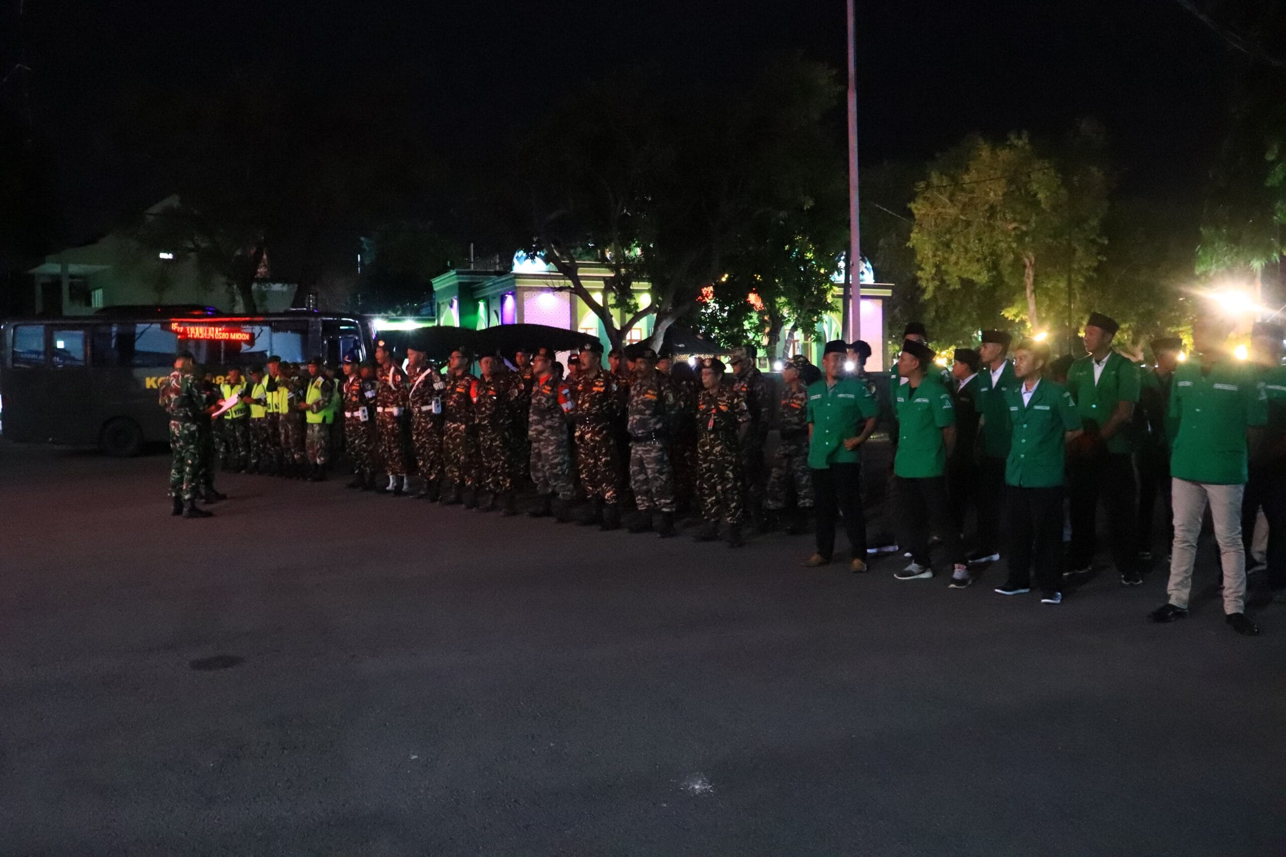 Malam Lebih Aman, Kodim 0820/Probolinggo Gandeng Banser dan Ansor Kawal Ruang Publik