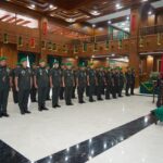 Serah Terima Jabatan dan Tradisi Warga Baru Akademi Militer Serah Terima Jabatan dan Tradisi Warga Baru Akademi Militer