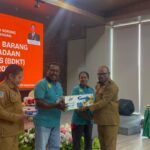 Pemkot Sorong Genjot UMKM Mandiri dan Berdaya Saing Pemkot Sorong Genjot UMKM Mandiri dan Berdaya Saing
