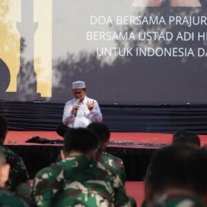 Panglima TNI Menggelar Doa Istighosah di Monas
