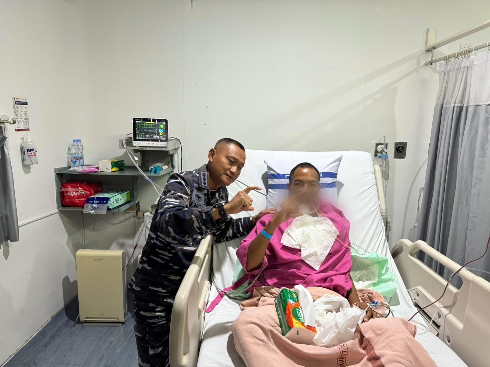 TNI Berhasil Tangani Operasi Tumor Rahang Warga Ngada NTT di RSAL Marinir Cilandak